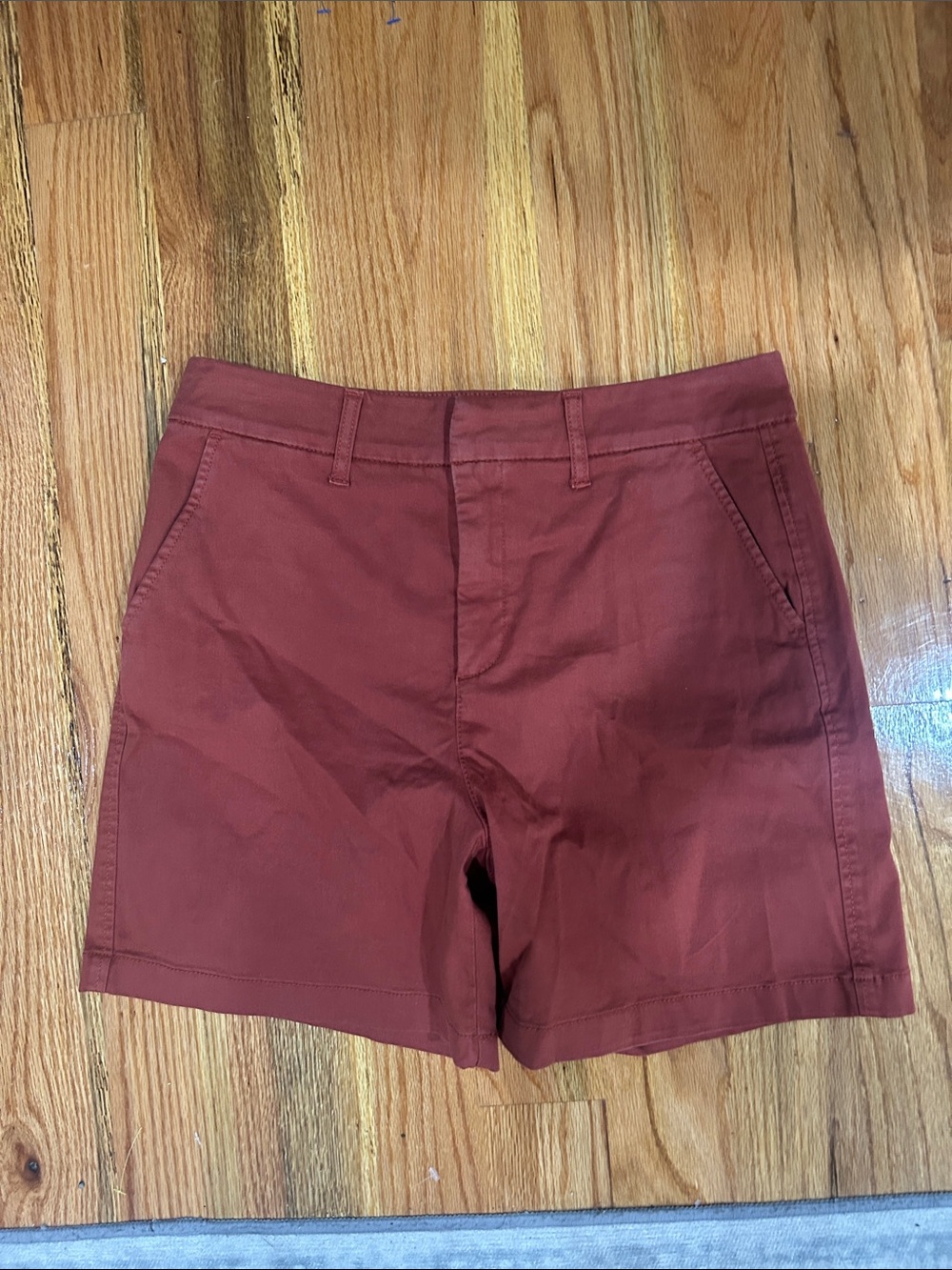 Women’s Rust Casual Chino Shorts